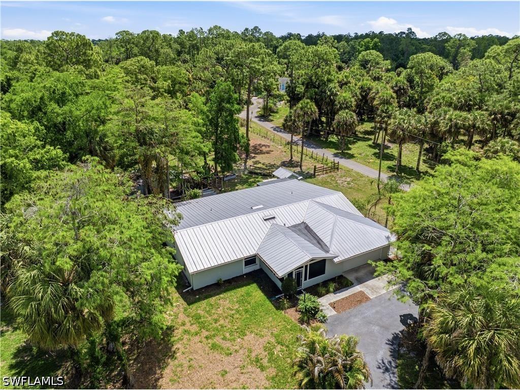 1840 23rd Street SW Naples FL 34117 226009747 image1