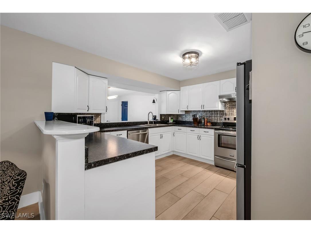 1840 23rd Street SW Naples FL 34117 226009747 image17