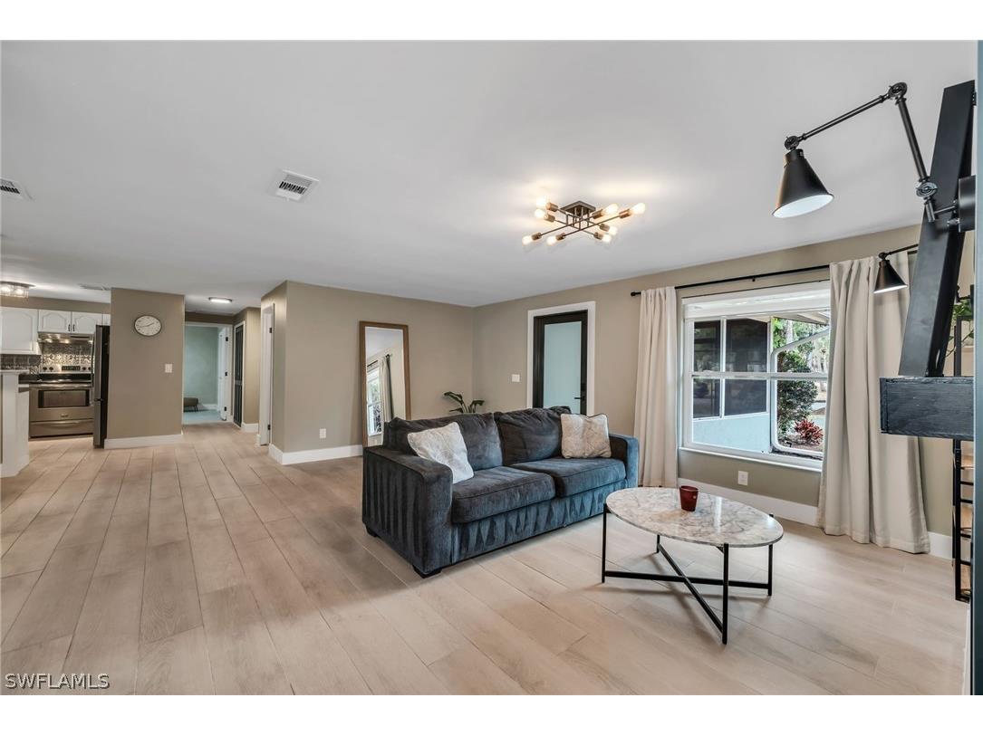 1840 23rd Street SW Naples FL 34117 226009747 image6