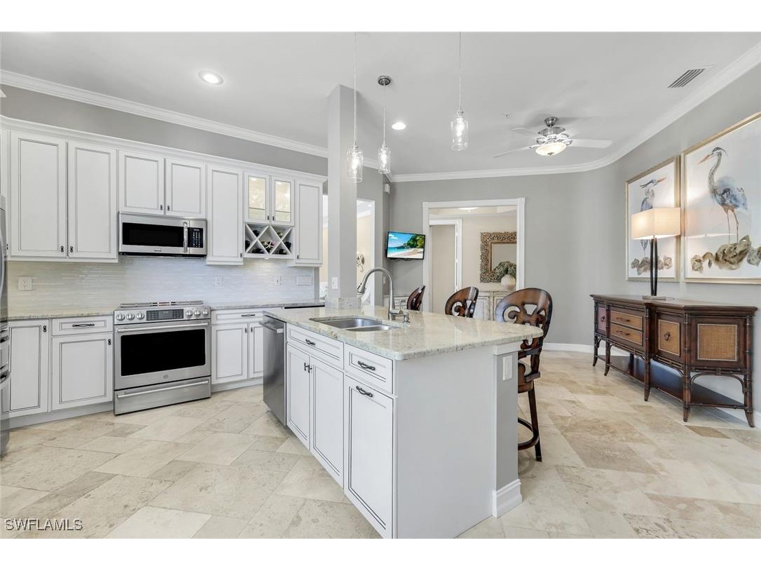 1840 Les Chateaux Boulevard #4-201 Naples FL 34109 225073043 image8