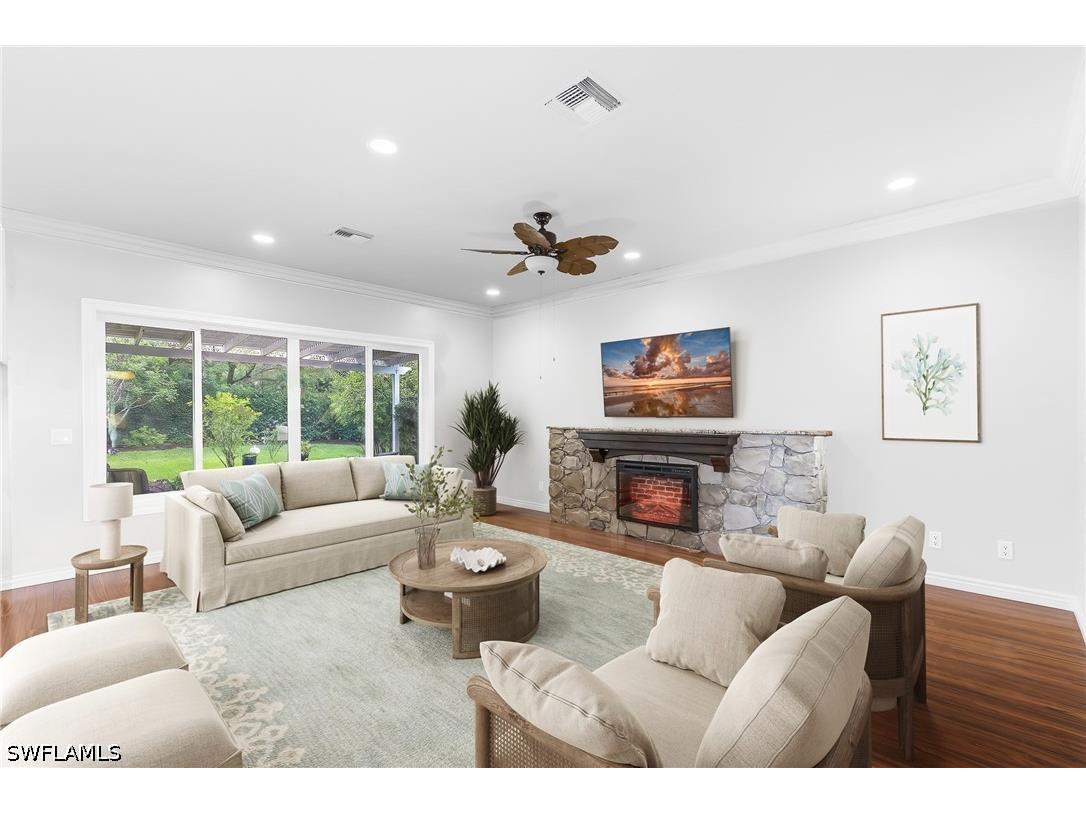 1841 Senegal Date Drive Naples FL 34119 226025776 image13