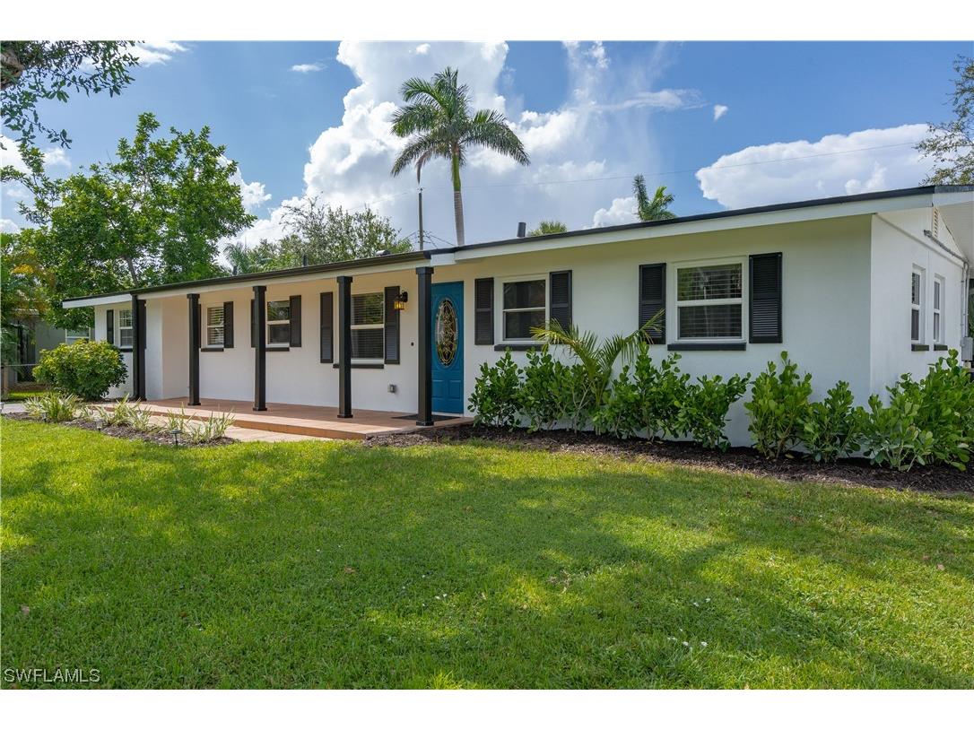 1842 Grove Avenue Fort Myers FL 33901 223057034 image1