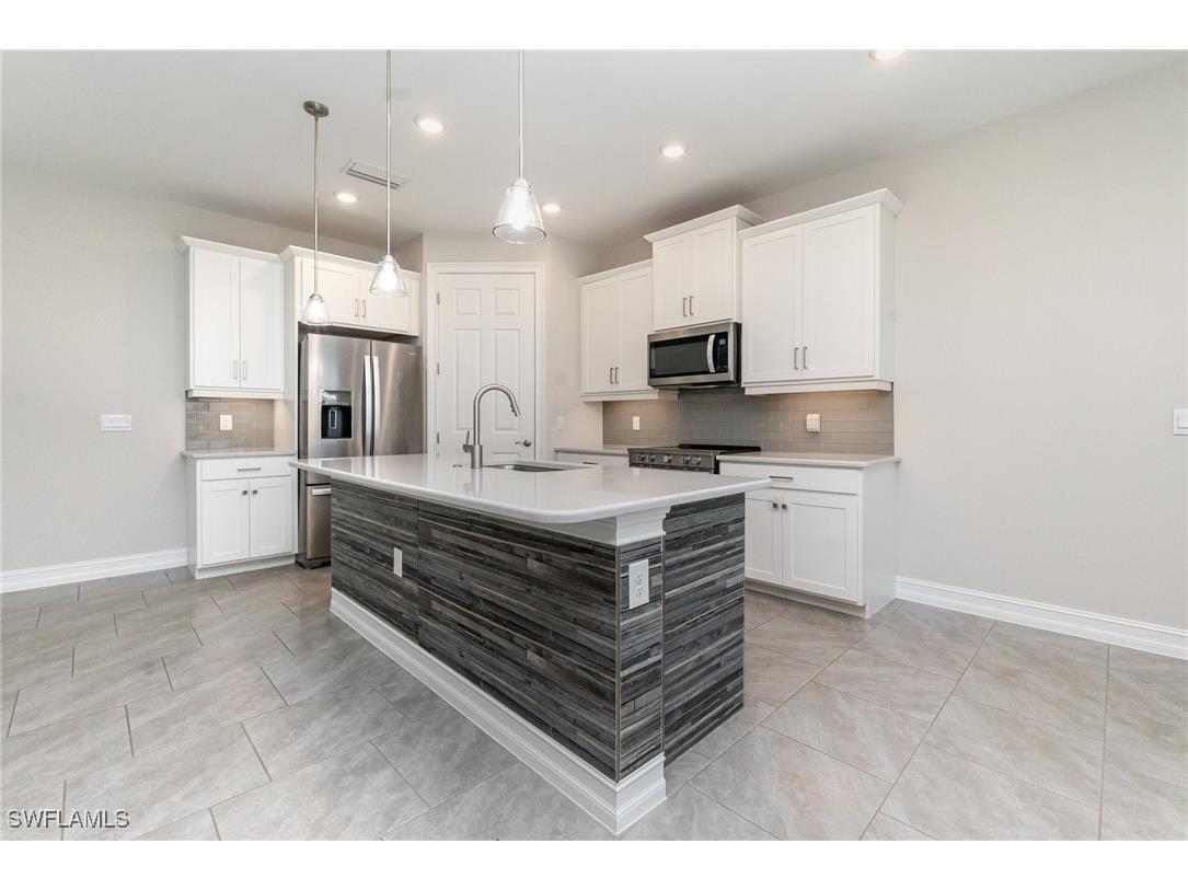 18420 Royal Hammock Boulevard Naples FL 34114 225067469 image10