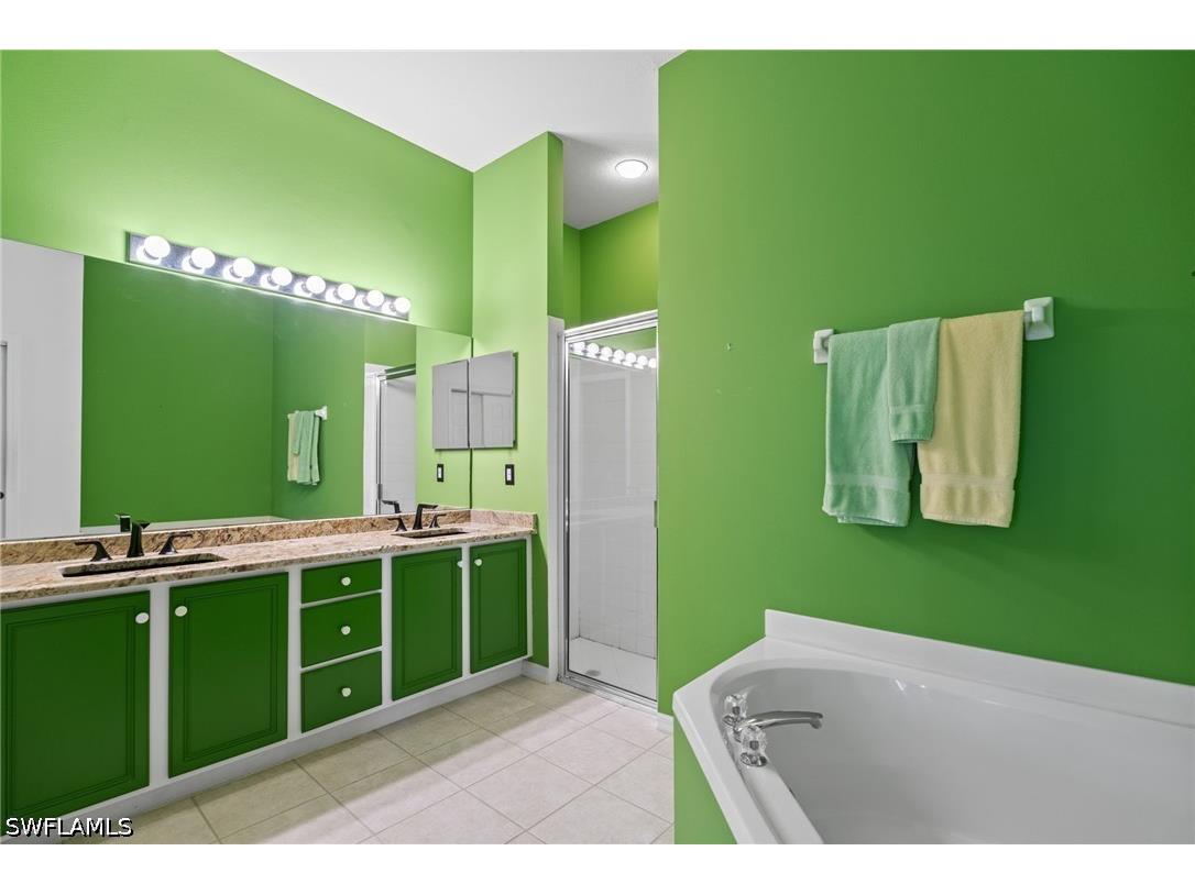 1843 Leamington Lane Naples FL 34109 226020012 image20