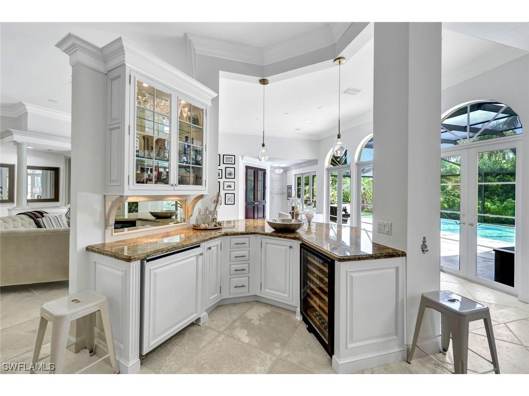 1843 Mission Drive Naples FL 34109 223045520 image1