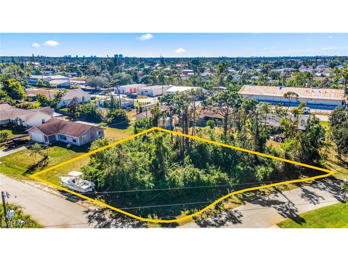 18432 Narcissus Road Fort Myers FL 33912 223000779 image1