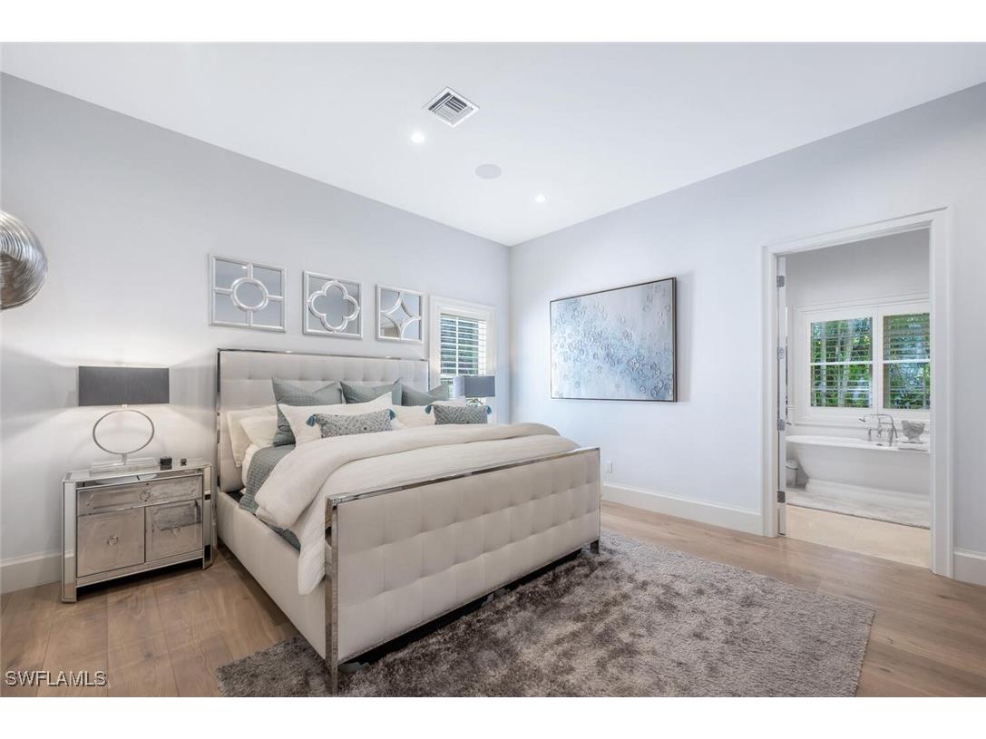 1844 Alamanda Drive Naples FL 34102 225073184 image20