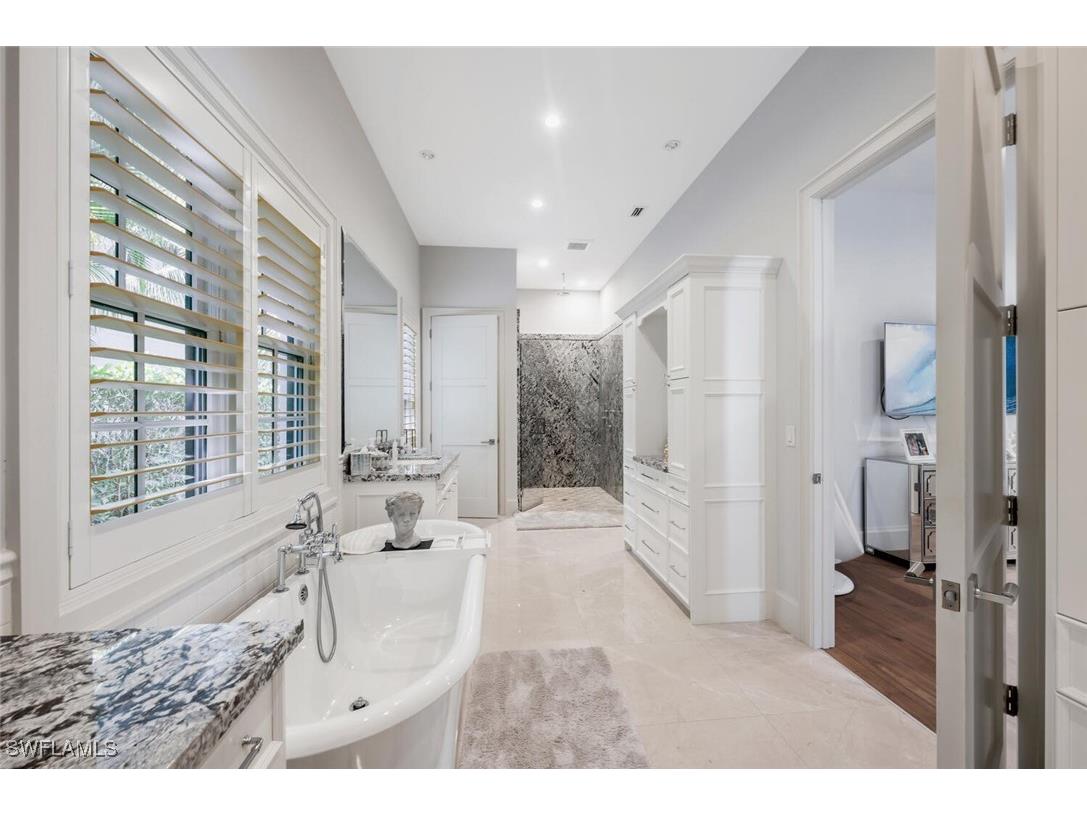 1844 Alamanda Drive Naples FL 34102 225073184 image23