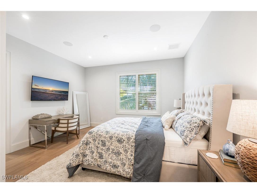 1844 Alamanda Drive Naples FL 34102 225073184 image37