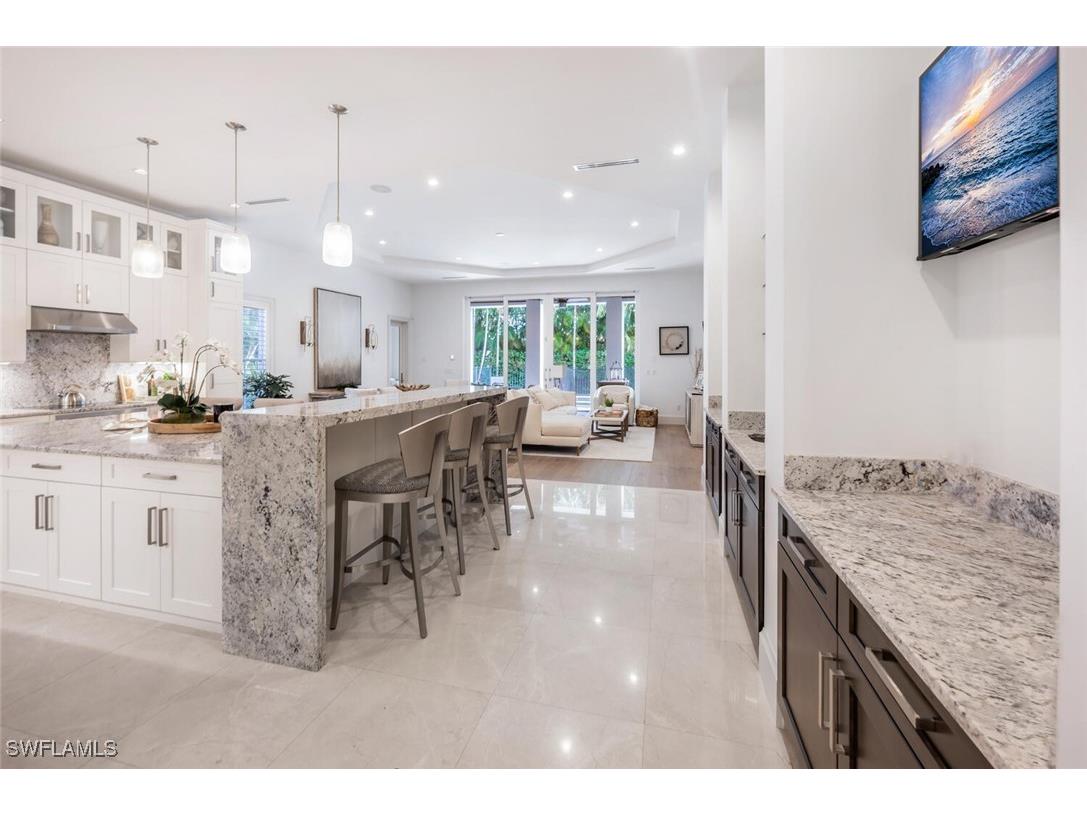 1844 Alamanda Drive Naples FL 34102 225073184 image5