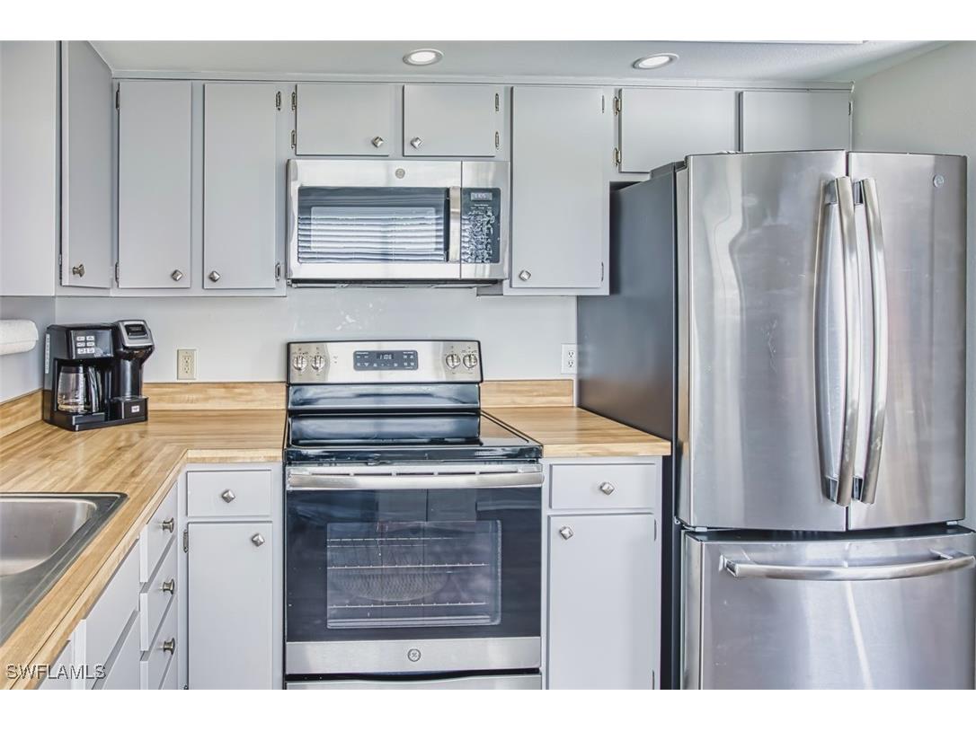 1844 Pine Glade Circle Fort Myers FL 33907 225080761 image3