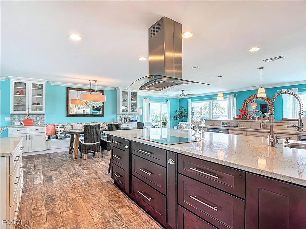 18443 Deep Passage Lane Fort Myers Beach FL 33931 2025021075 image33