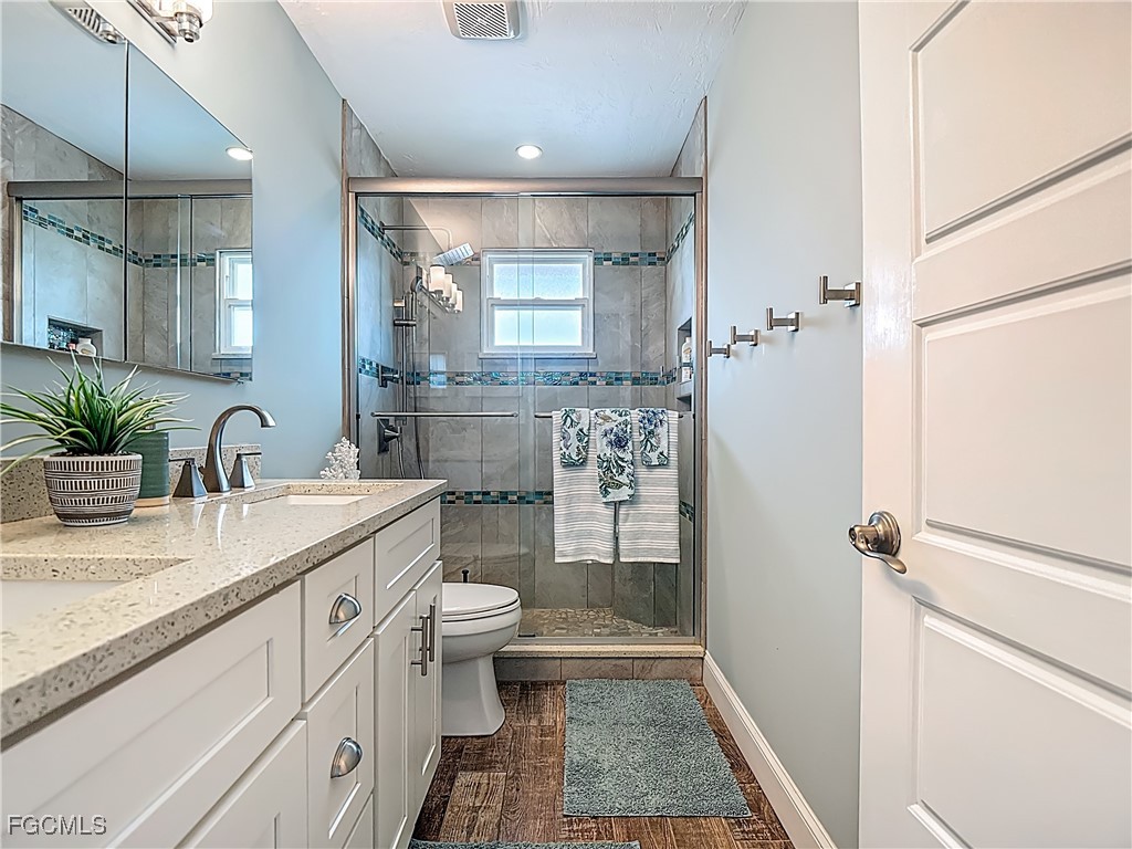 18443 Deep Passage Lane Fort Myers Beach FL 33931 2025021075 image35