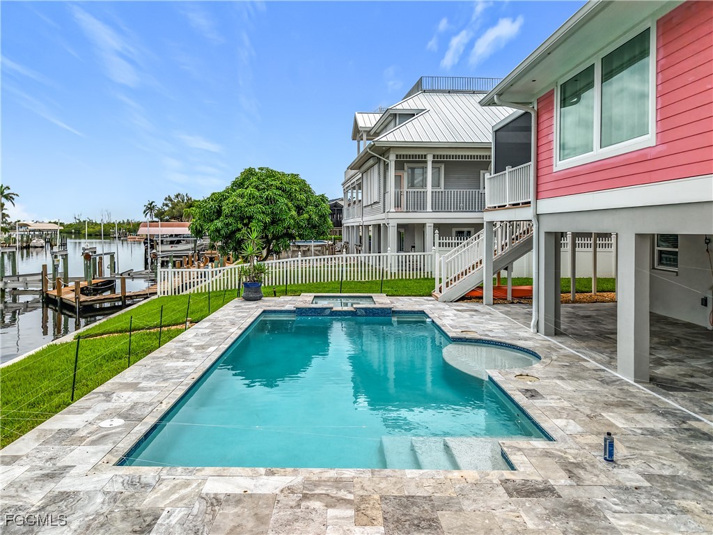 18443 Deep Passage Lane Fort Myers Beach FL 33931 2025021075 image4