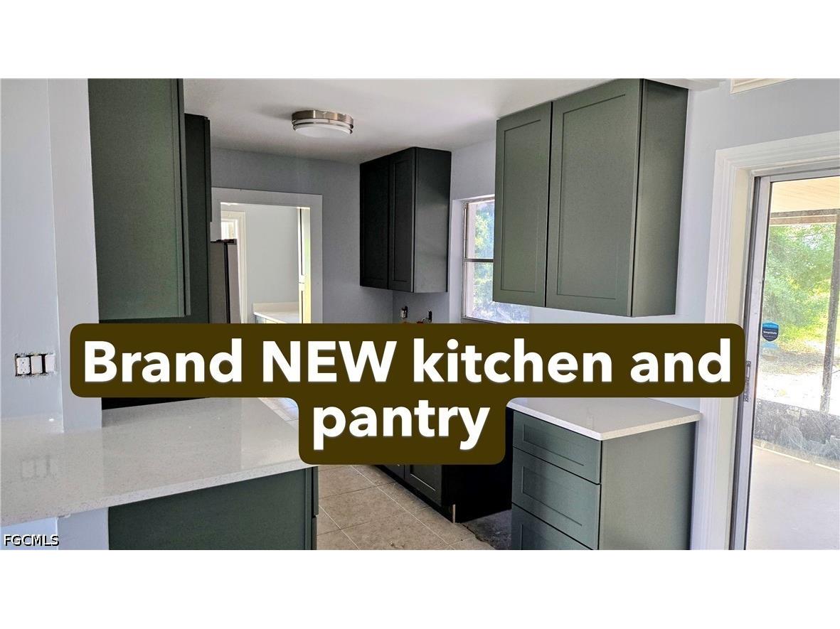 18448 Iris Road Fort Myers FL 33967 2026019080 image3
