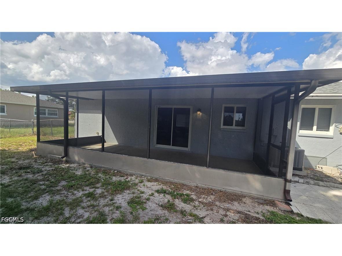 18448 Iris Road Fort Myers FL 33967 2026025301 image3