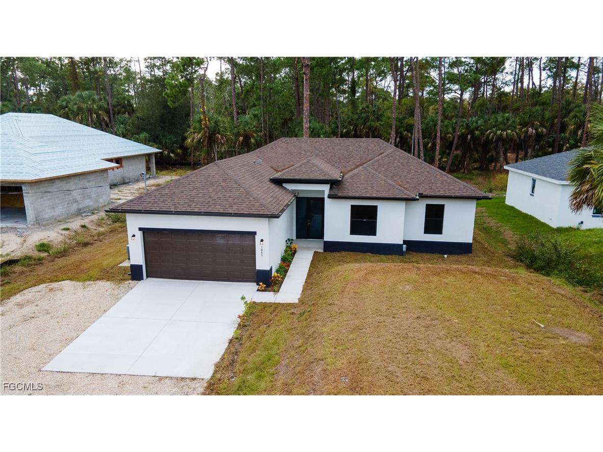 1845 Della Drive Naples FL 34117 2025000211 image1