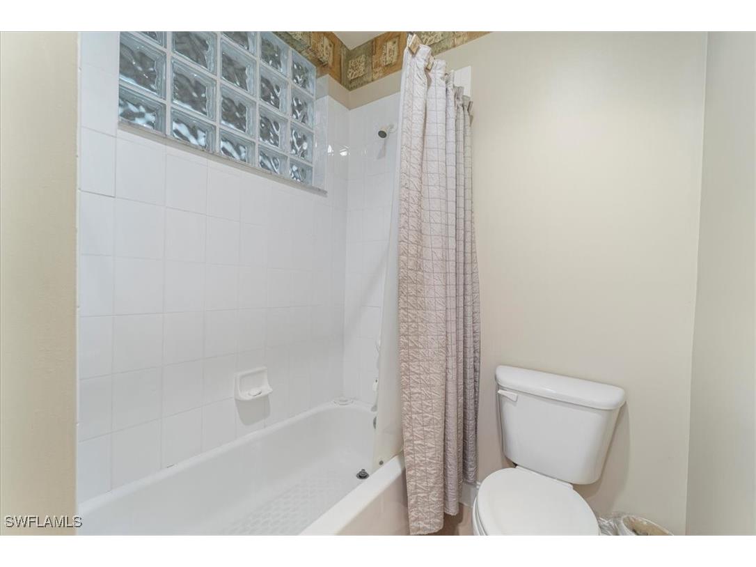 1845 Les Chateaux Boulevard #302 Naples FL 34109 225074441 image34