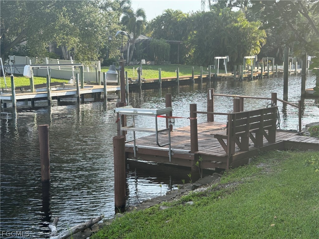 1845 Marina Circle North Fort Myers FL 33903 2026007631 image5