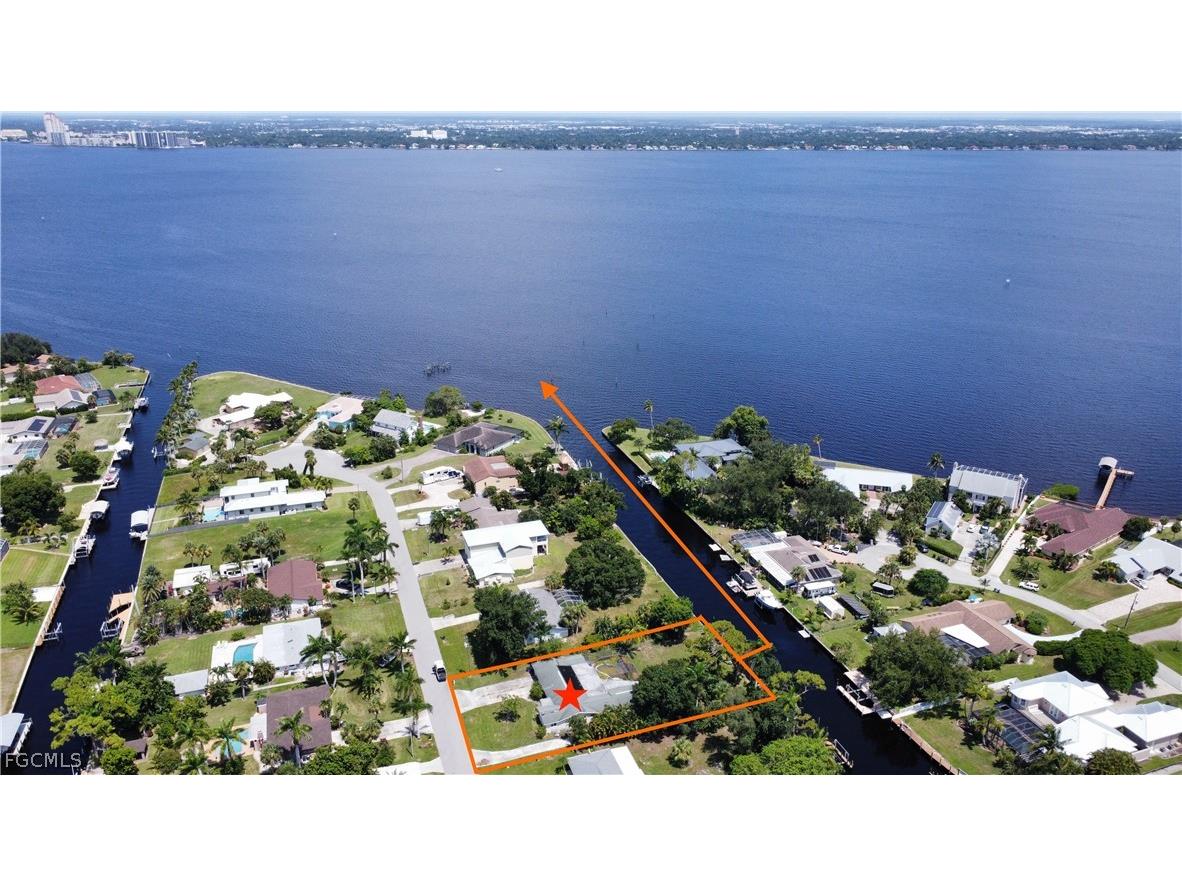 1845 Marina Circle North Fort Myers FL 33903 2026007631 image8