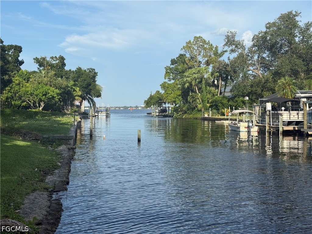1845 Marina Circle North Fort Myers FL 33903 2026029661 image10