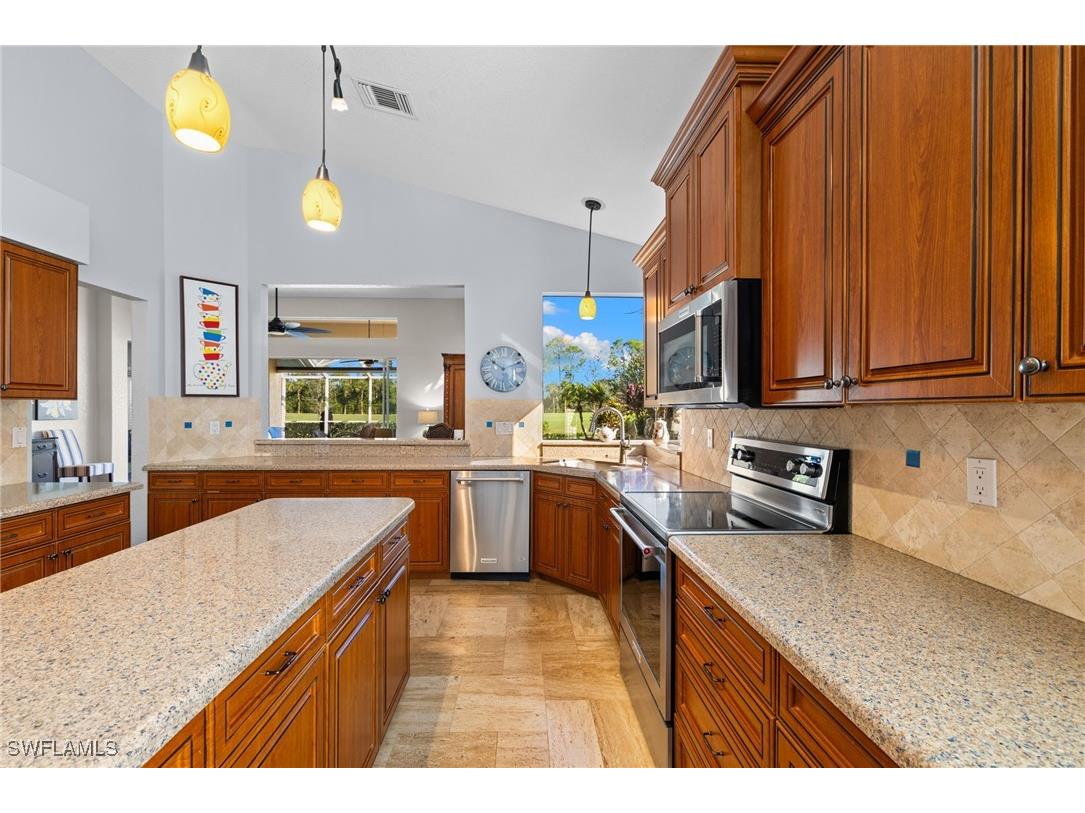 1845 Pondside Lane Naples FL 34109 225075275 image15