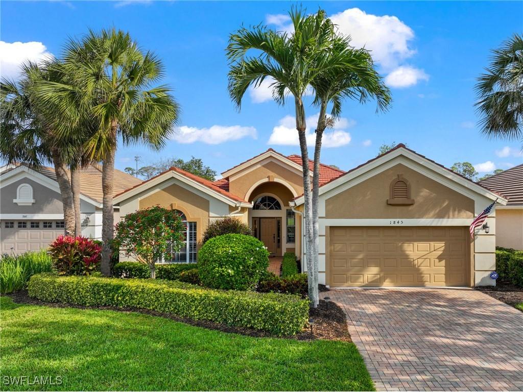 1845 Pondside Lane Naples FL 34109 225075275 image2