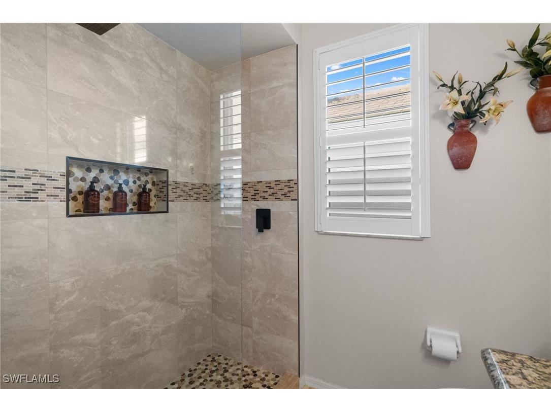 1845 Pondside Lane Naples FL 34109 225075275 image26