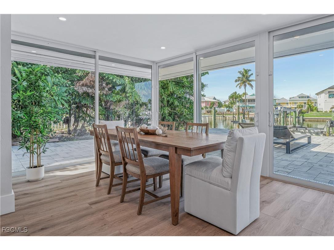 18452 Cutlass Drive Fort Myers Beach FL 33931 2025024119 image12