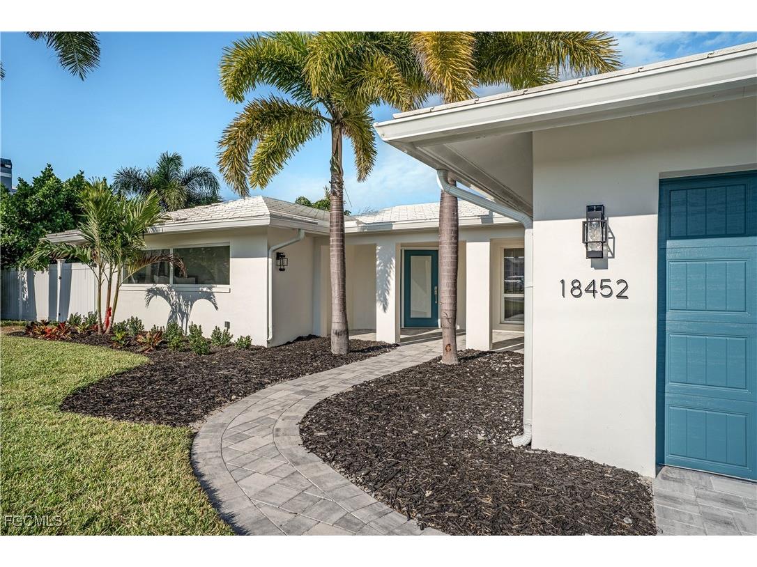18452 Cutlass Drive Fort Myers Beach FL 33931 2025024119 image2