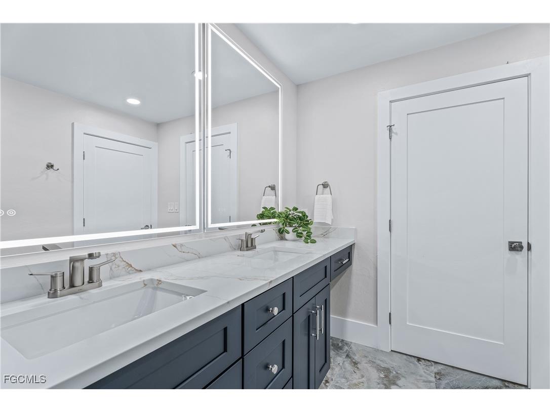 18452 Cutlass Drive Fort Myers Beach FL 33931 2025024119 image21