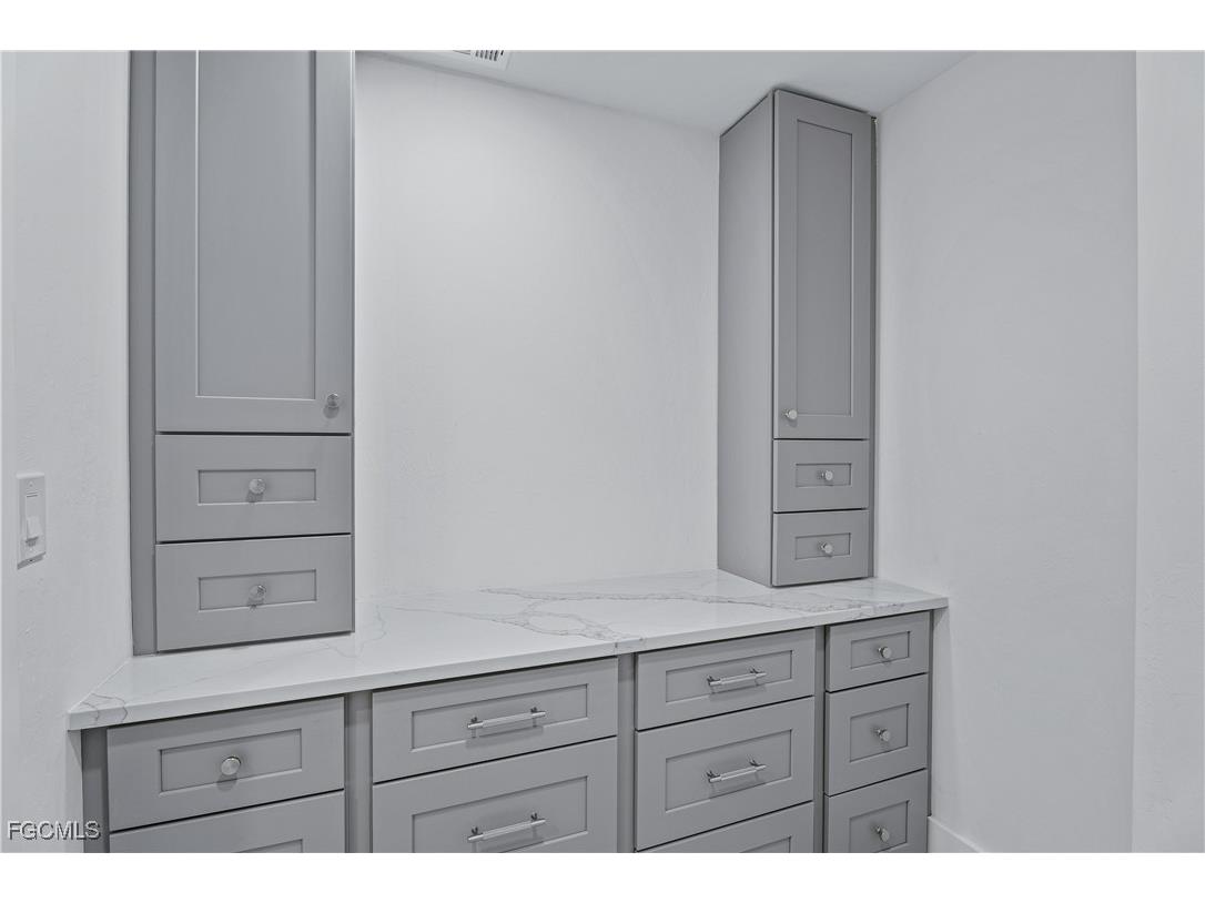 18452 Cutlass Drive Fort Myers Beach FL 33931 2025024119 image22