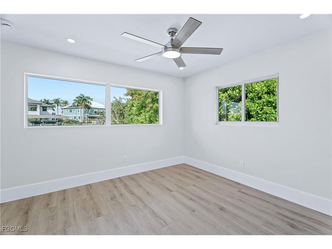 18452 Cutlass Drive Fort Myers Beach FL 33931 2025024119 image25