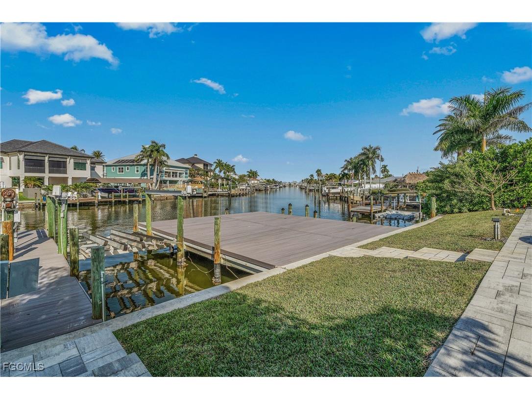 18452 Cutlass Drive Fort Myers Beach FL 33931 2025024119 image42