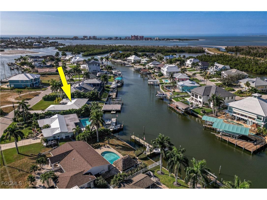18452 Cutlass Drive Fort Myers Beach FL 33931 2025024119 image47