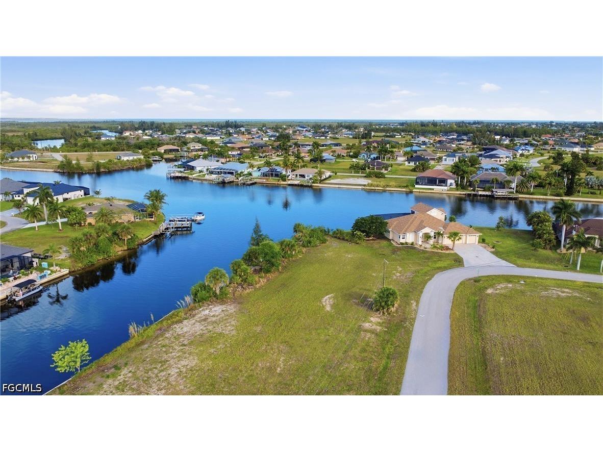 1846 NW 37th Place Cape Coral FL 33993 2026018626 image1