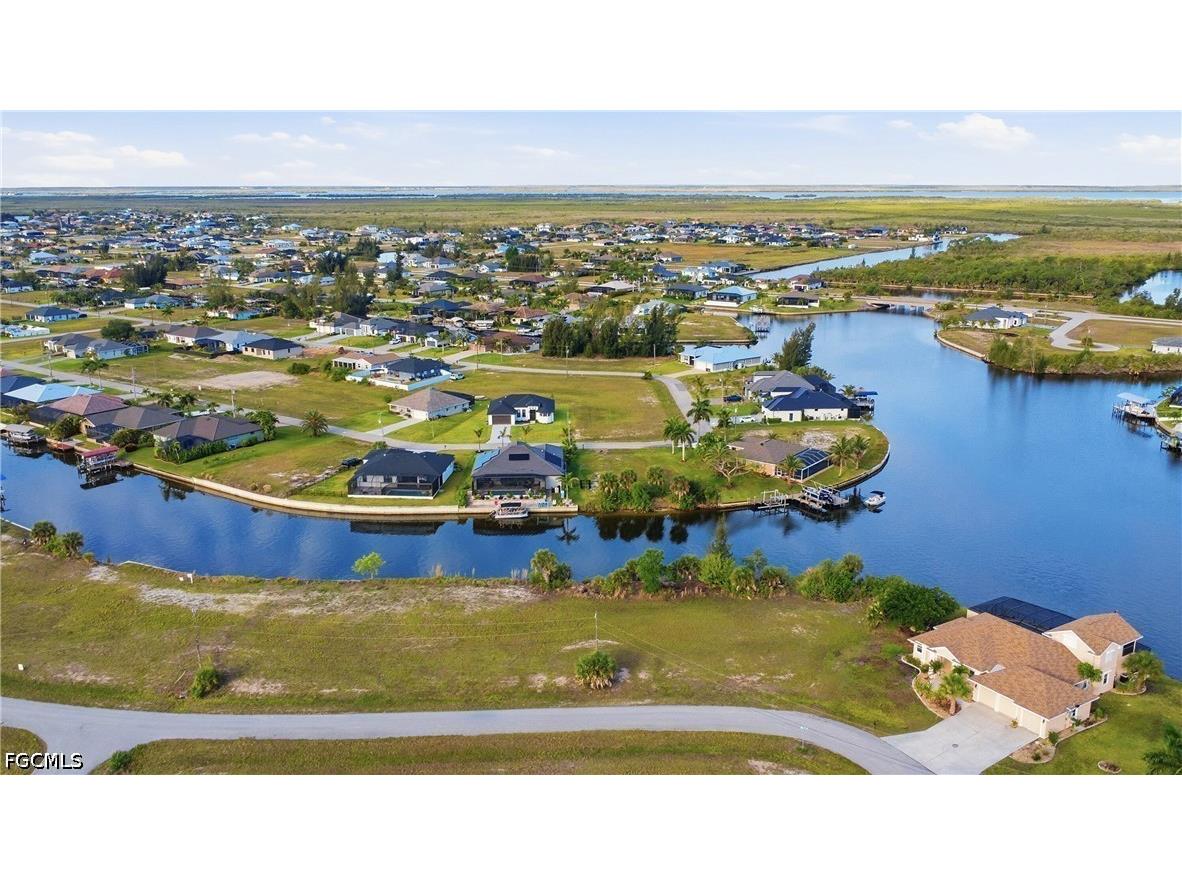1846 NW 37th Place Cape Coral FL 33993 2026018626 image6