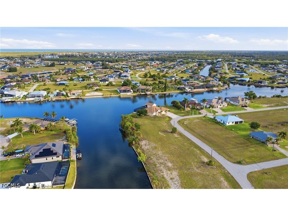 1846 NW 37th Place Cape Coral FL 33993 2026018626 image8