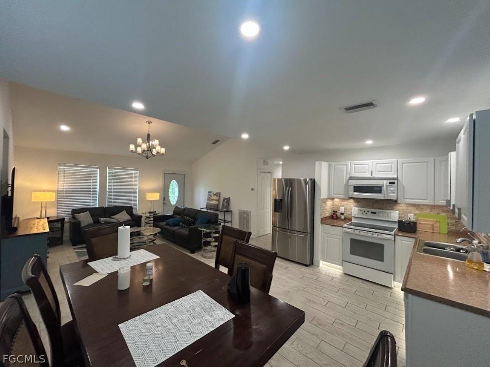 18464 Iris Road Fort Myers FL 33967 2026002775 image3