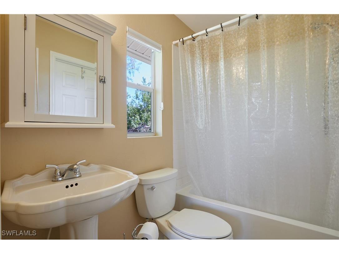 18481 Pioneer Road Fort Myers FL 33908 225026454 image38