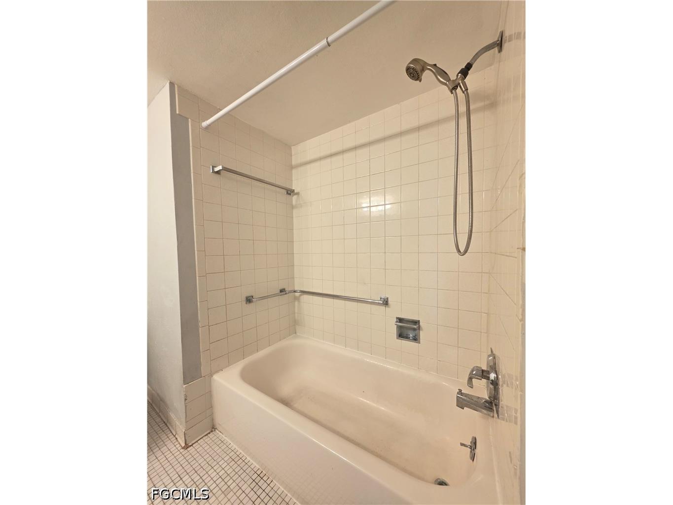 1849 Maravilla Avenue #A14 Fort Myers FL 33901 2026016992 image17