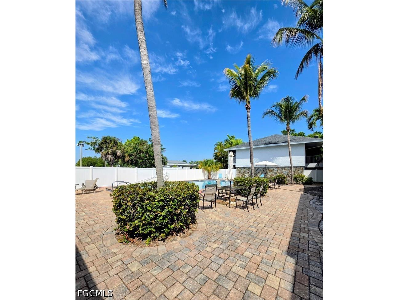 1849 Maravilla Avenue #A14 Fort Myers FL 33901 2026016992 image4