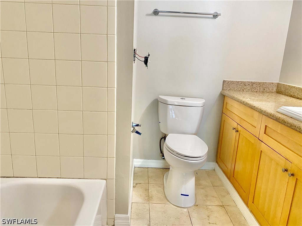 1849 Maravilla Avenue #A8 Fort Myers FL 33901 226019071 image6