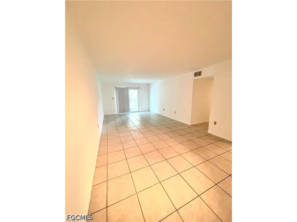 1849 Maravilla Avenue #C2 Fort Myers FL 33901 2026020294 image5