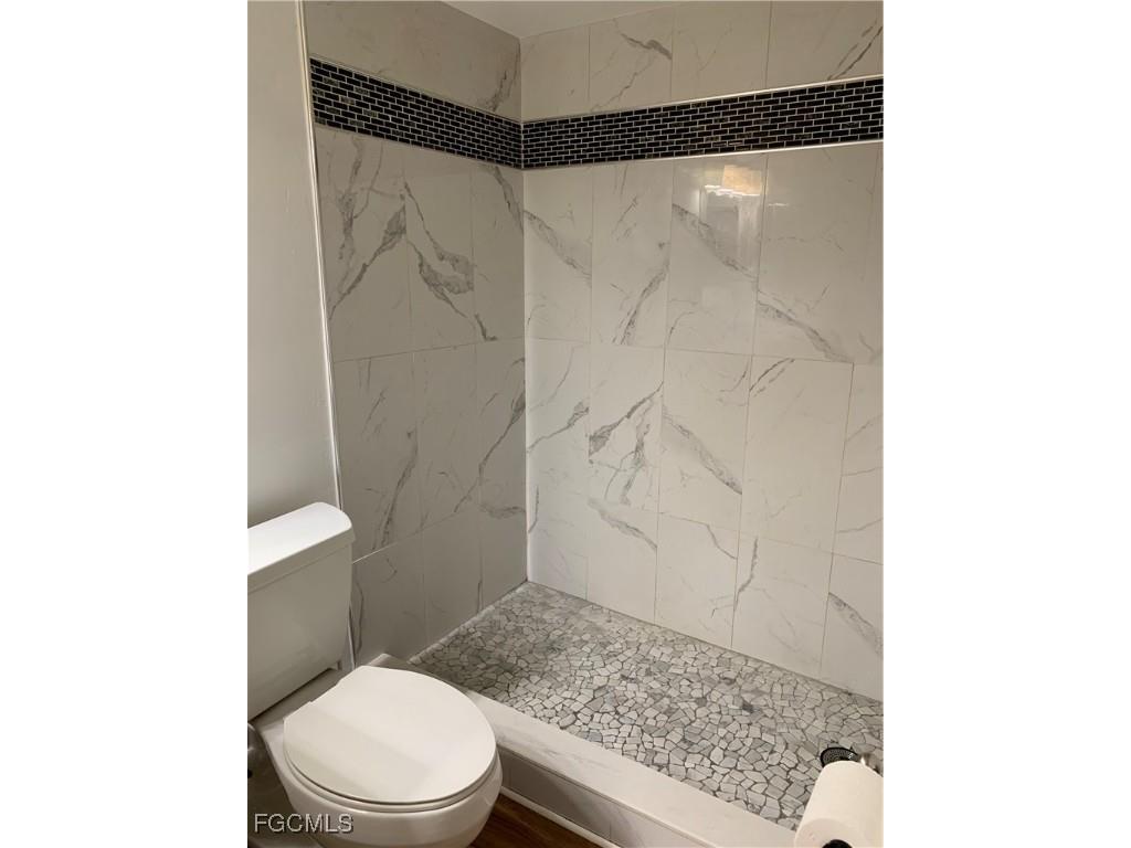 1849 Maravilla Avenue #C9 Fort Myers FL 33901 2025007457 image10