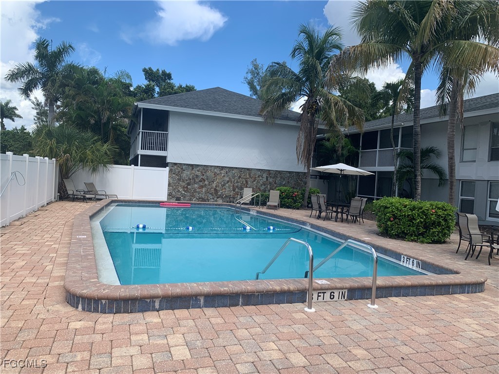 1849 Maravilla Avenue #C9 Fort Myers FL 33901 2025007457 image2