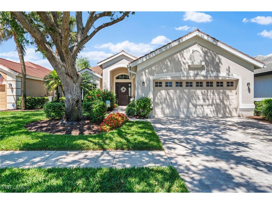 1849 Pondside Lane Naples FL 34109 225032558 image1
