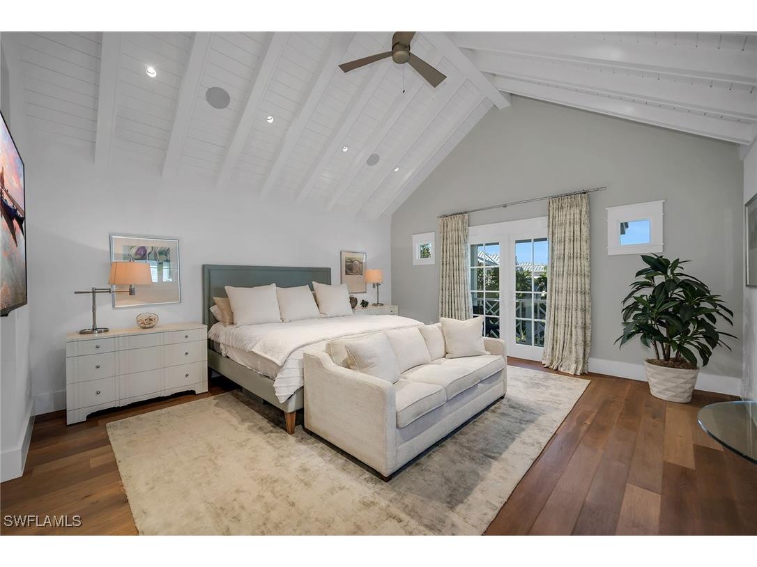 185 15th Street S Naples FL 34102 225084541 image18