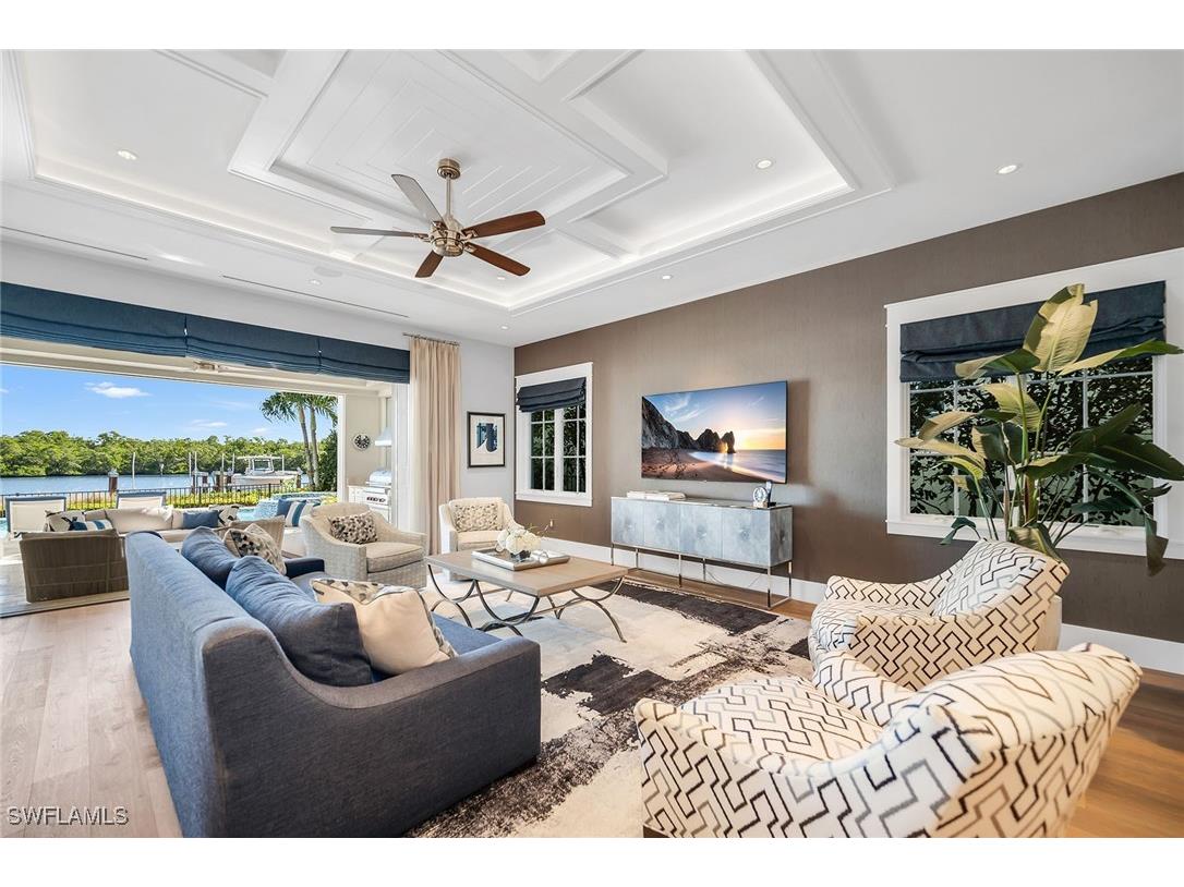 185 15th Street S Naples FL 34102 225084541 image2