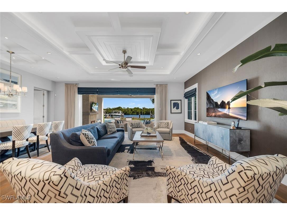 185 15th Street S Naples FL 34102 225084541 image3